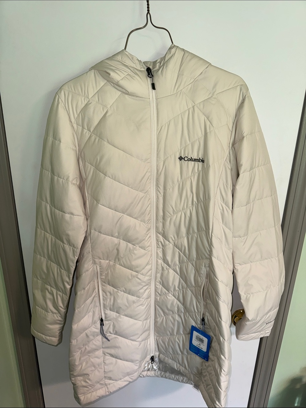 Columbia Women's Hooded Puffer Jacket - Ivory